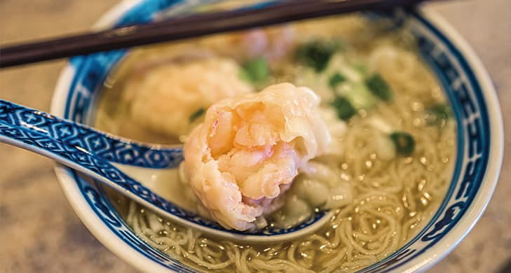 本場で食べたい絶品ワンタン麺